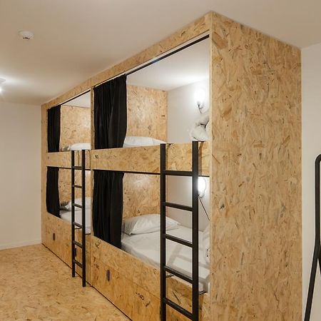 Hostel Conii & Suites Algarve Quarteira Εξωτερικό φωτογραφία