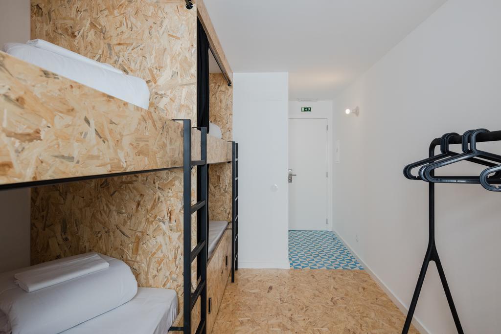 Hostel Conii & Suites Algarve Quarteira Εξωτερικό φωτογραφία
