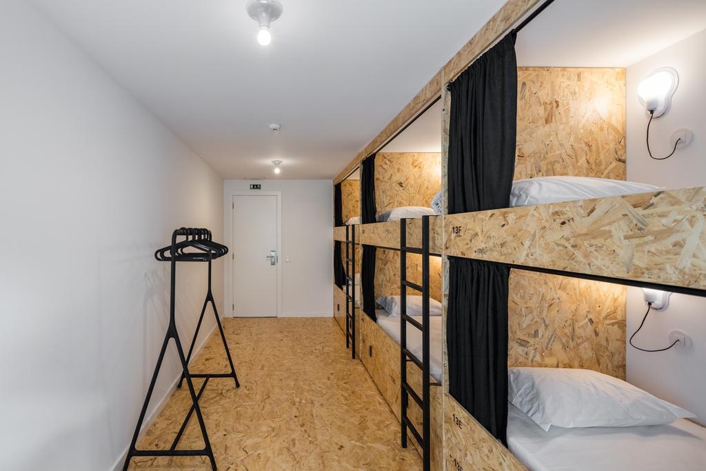 Hostel Conii & Suites Algarve Quarteira Εξωτερικό φωτογραφία