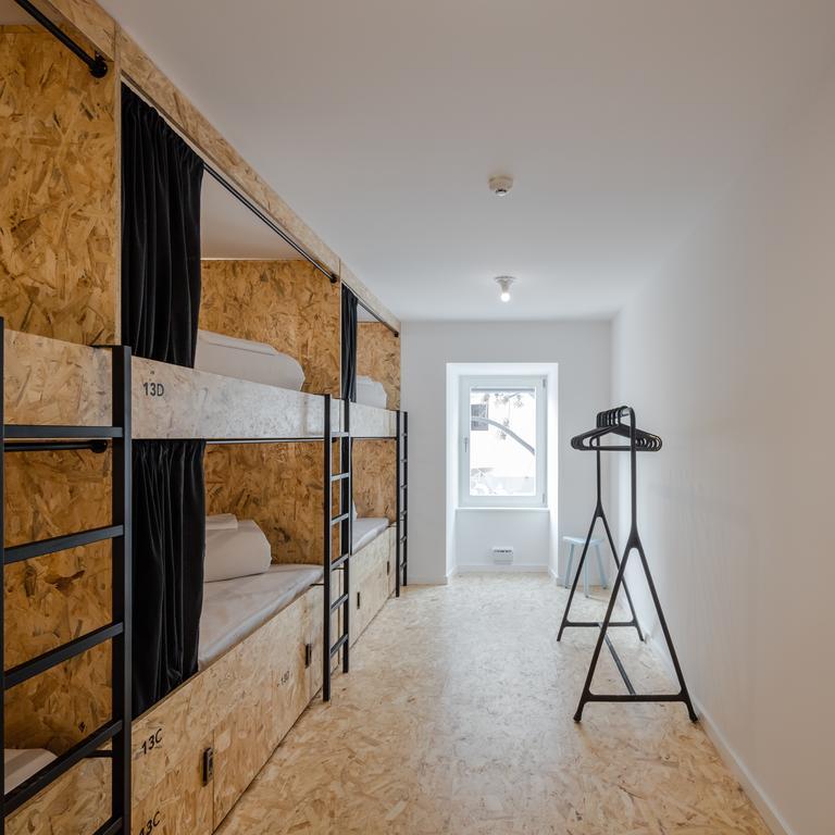 Hostel Conii & Suites Algarve Quarteira Εξωτερικό φωτογραφία