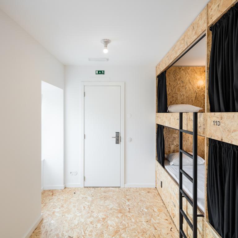Hostel Conii & Suites Algarve Quarteira Εξωτερικό φωτογραφία