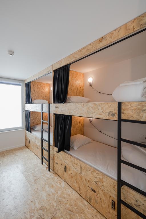 Hostel Conii & Suites Algarve Quarteira Εξωτερικό φωτογραφία