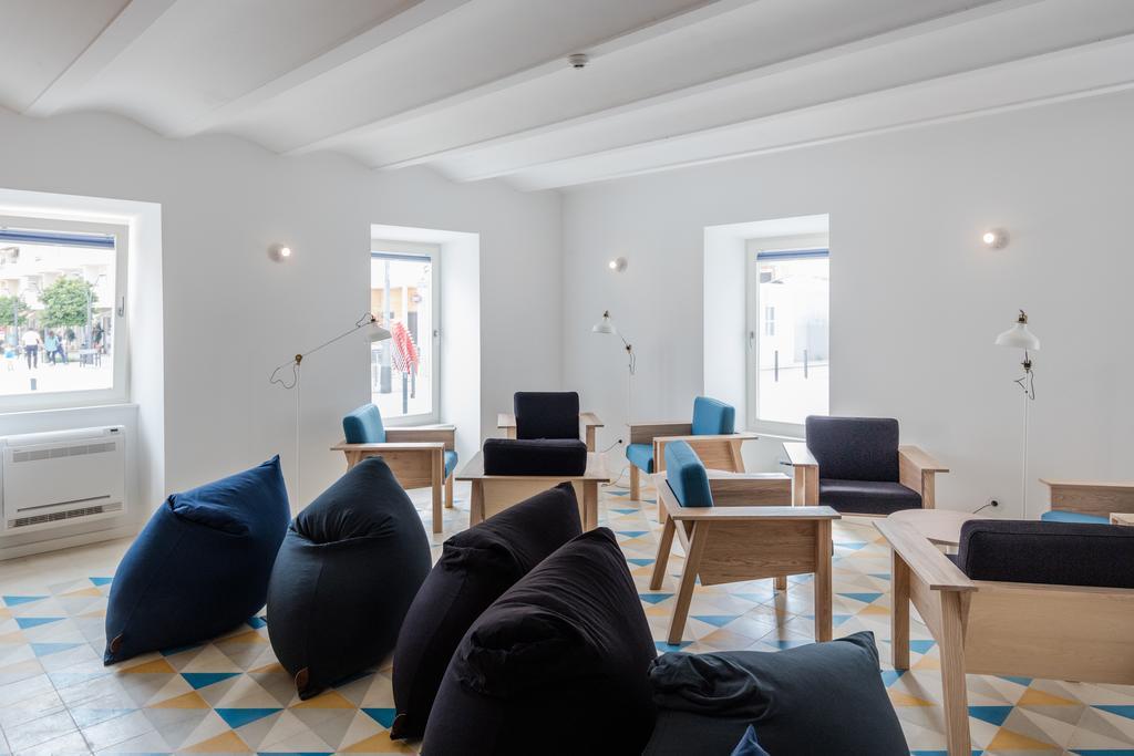 Hostel Conii & Suites Algarve Quarteira Εξωτερικό φωτογραφία