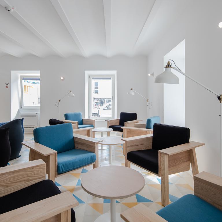 Hostel Conii & Suites Algarve Quarteira Εξωτερικό φωτογραφία