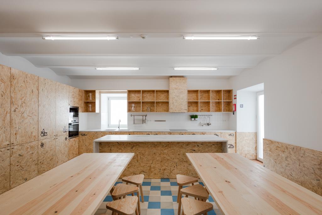 Hostel Conii & Suites Algarve Quarteira Εξωτερικό φωτογραφία