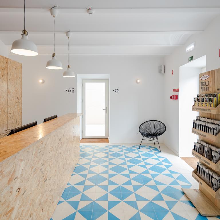 Hostel Conii & Suites Algarve Quarteira Εξωτερικό φωτογραφία