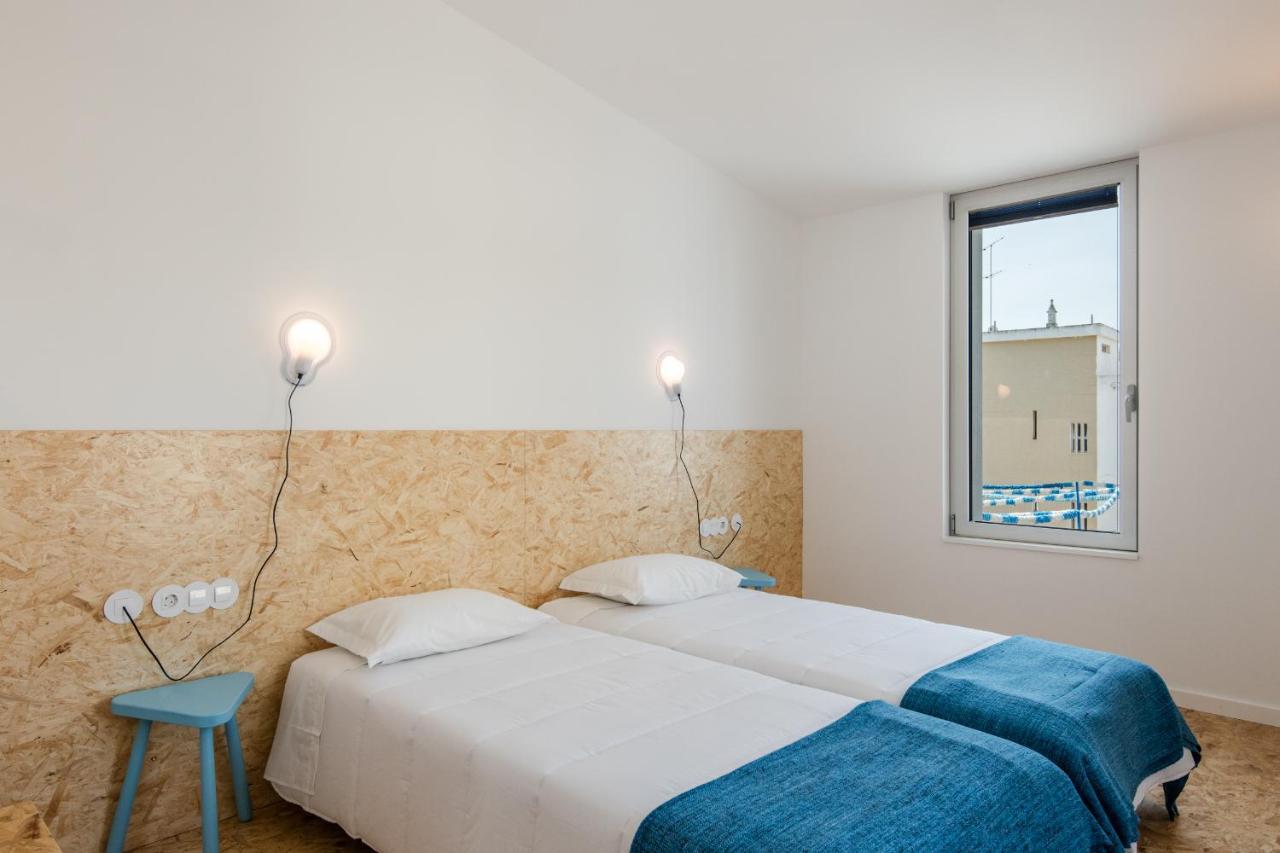 Hostel Conii & Suites Algarve Quarteira Εξωτερικό φωτογραφία
